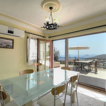 Yasemin 2 Villa *